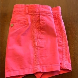 Pink short